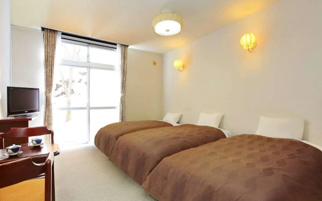 Ikenotaira Shirakaba Kogen Hotel – Guest Rooms – Tateshina