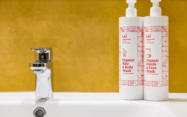 Pop House in the Heart of Sanit