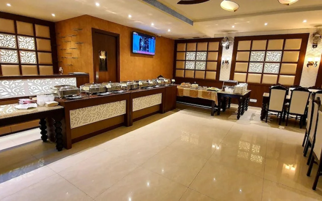 Hotel Makhan Residency