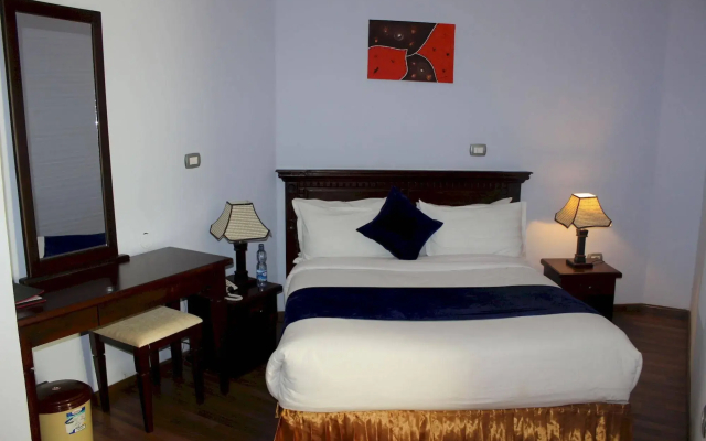 Oasis Hotel Apartment