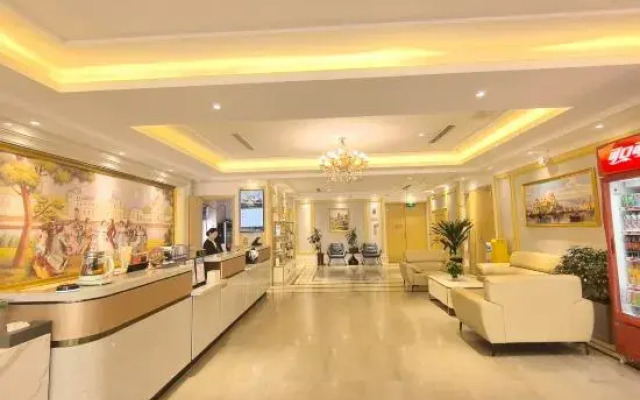 Vienna Hotel (Zibo Zhongrun Avenue Branch)