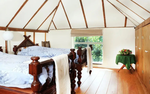 Situated in the Foreland Country Side This Detached Home