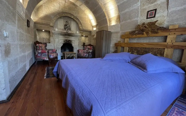 Kayhan Cave Villa