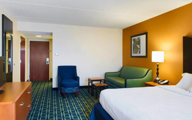 Fairfield Inn By Marriott Evansville East