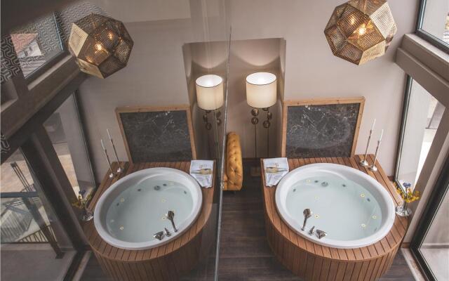 Orka Cove Hotel Penthouse & Suites - Adults Only
