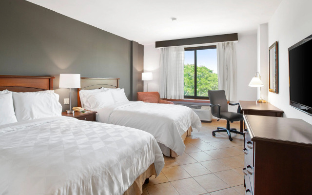 Holiday Inn Panama Canal by IHG