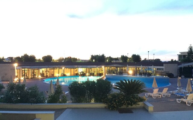 Meta Hotel Residence