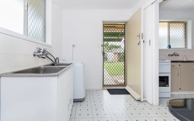 Pet Friendly Cutie - Bonham St, Bongaree