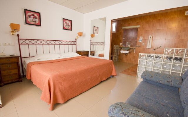 Hostal Nueva Andalucía