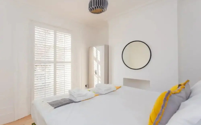 Luxury 2 Bedroom Garden Flat - Hackney