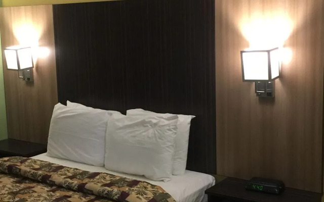 University Manor Inn