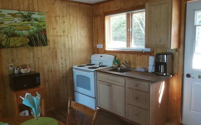 Knotty Pine Cottages