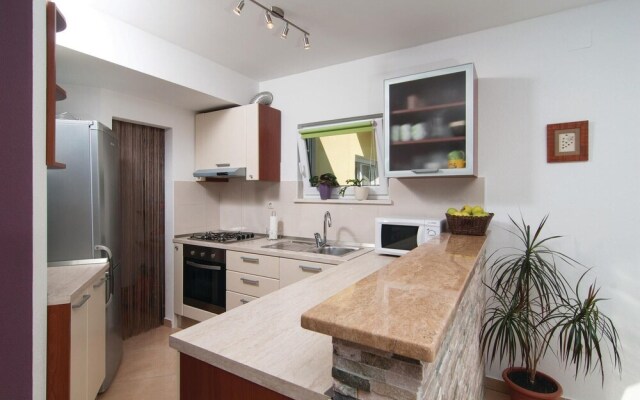 Amazing Home in Omis With Wifi and 3 Bedrooms