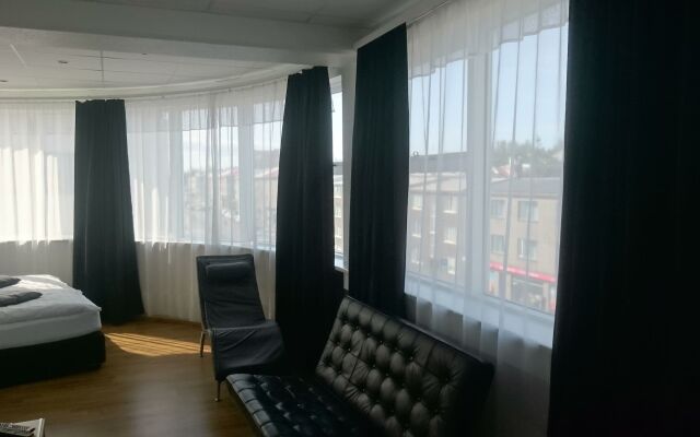 4th floor hotel