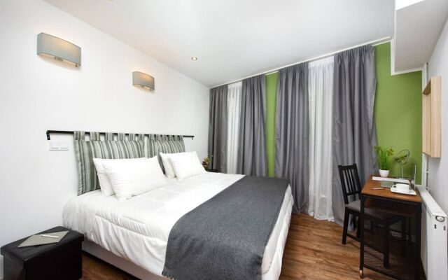 Hotelroom In Berlin n6 Prenzlauer Berg