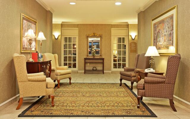 Holiday Inn Express Hotel & Suites Camden by IHG
