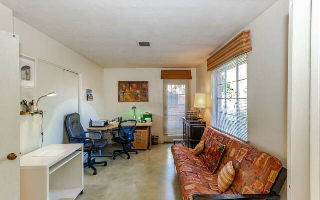 Readers Holmes 2BR by Casago