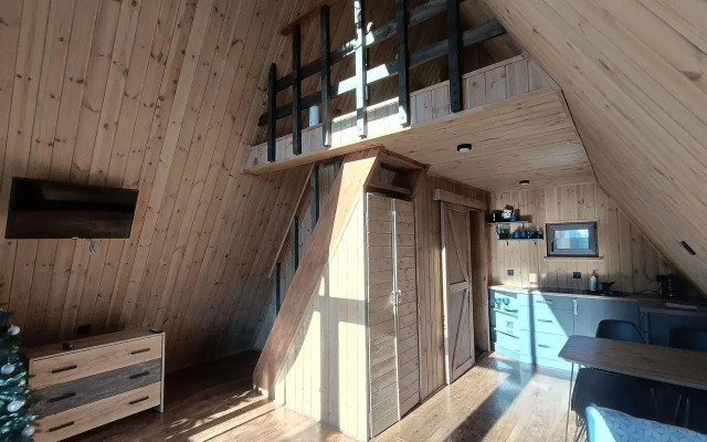 Cozy Aframe with Jacuzzi
