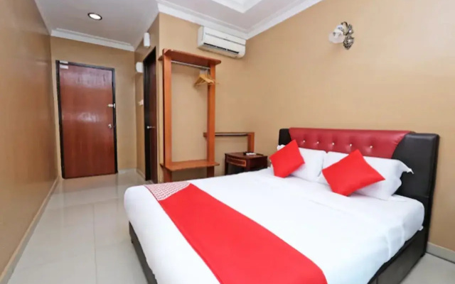 Hotel O Ayuni Hotel