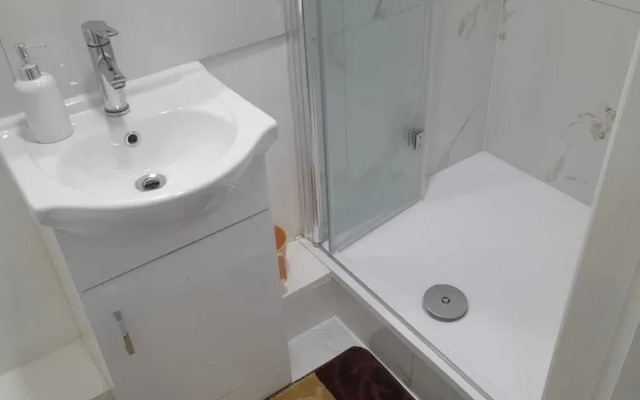 Baraka House Royal Victoria