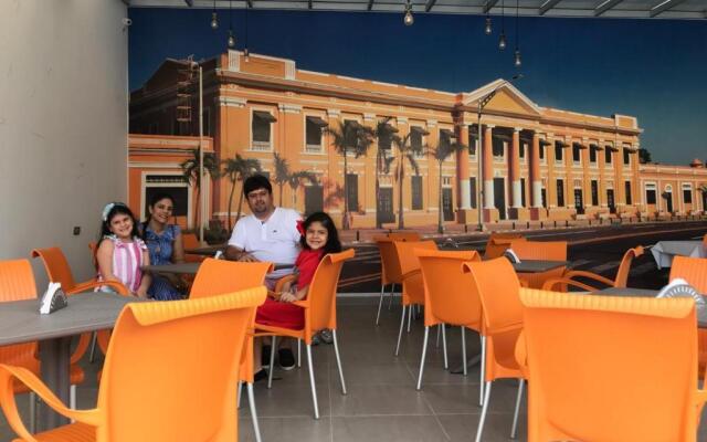 Hotel Prado Real