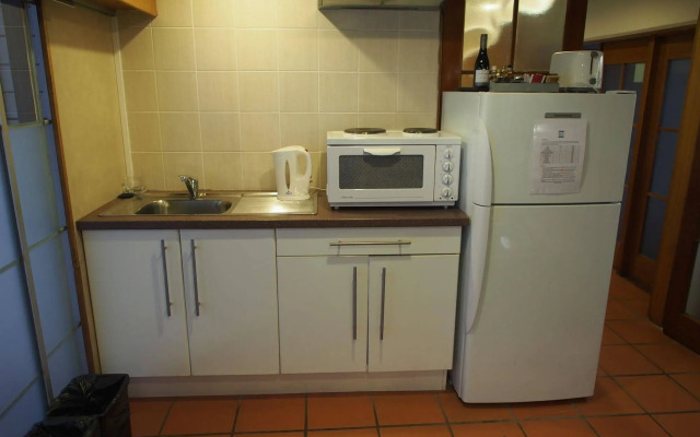 Killara Hotel & Suites