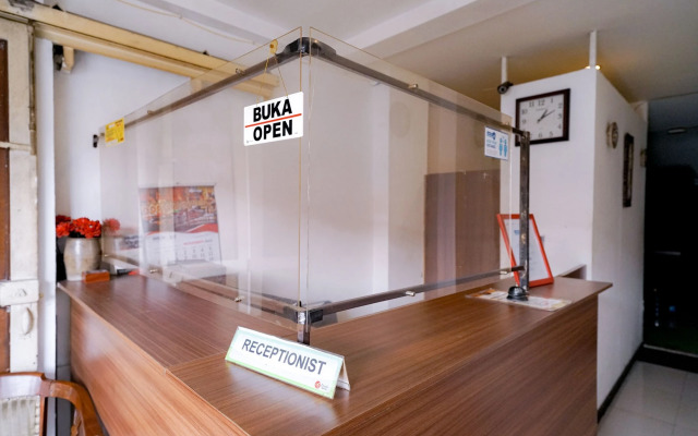 RedDoorz Near Braga Street