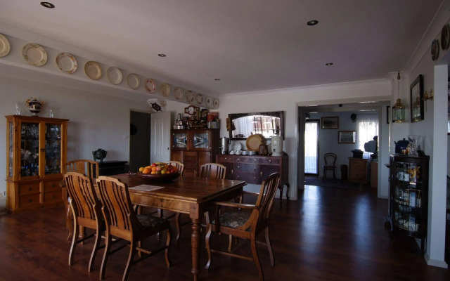 Anchors Aweigh Bed & Breakfast