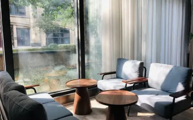 Atour Light Hotel Chengdu Wuhou Avenue Hongpailou Subway Station
