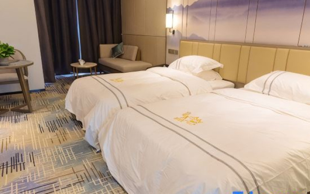 Wanzai Shanshui Yinbin Hotel