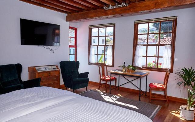 Platanera Suites