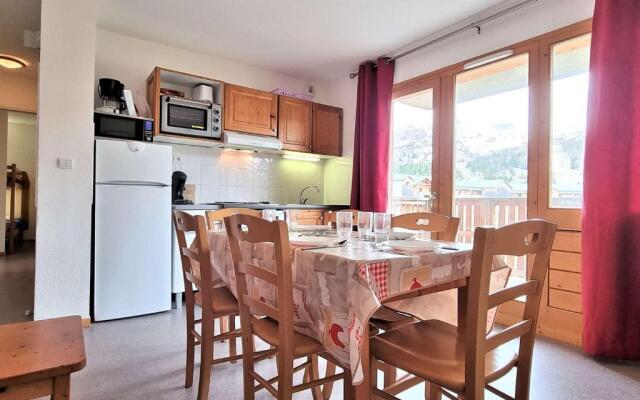 Appartement Le Dévoluy, 2 pièces, 8 personnes - FR-1-525-199