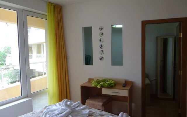 MNG Holiday Yassen Apartments