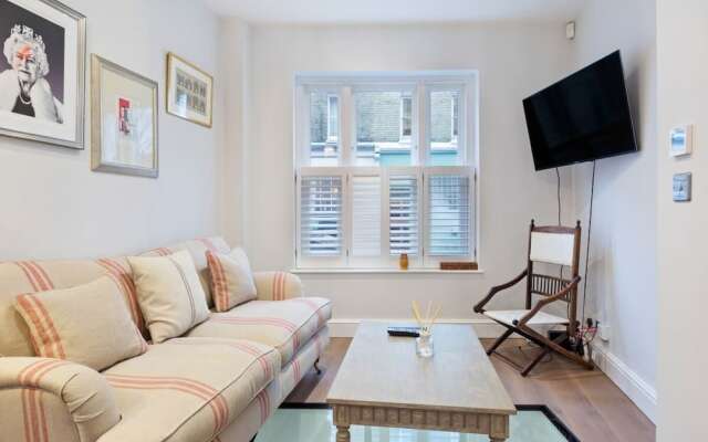 Stunning 3-bed House W/terrace & Garden in Notting Hill