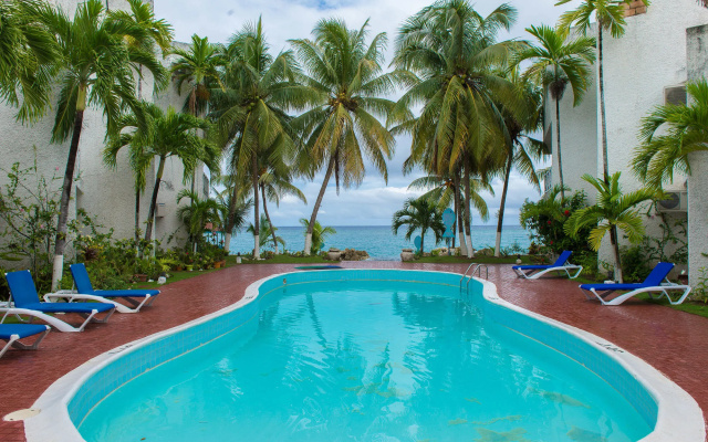 Tropical Beach Suite