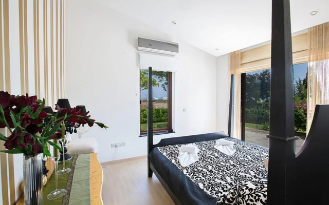 Villa Leia AQ Od04
