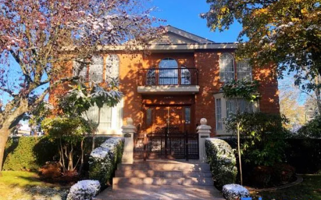Super Cosy 8B6B in Vancouver heart near to airport