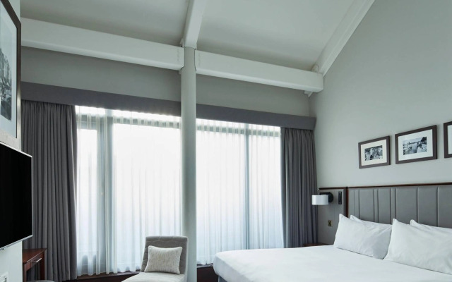 Manchester Marriott Victoria & Albert Hotel