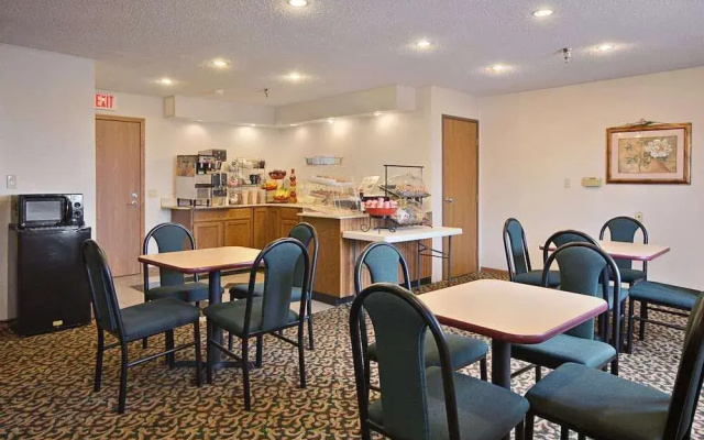 Ramada Limited Crawfordsville