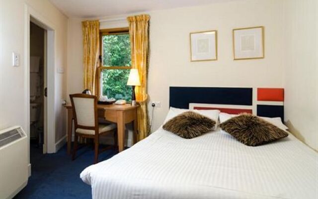 Edinburgh Lodges