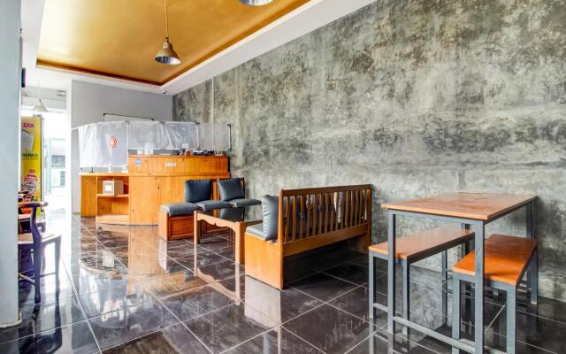 OYO 3750 Elder Guest House