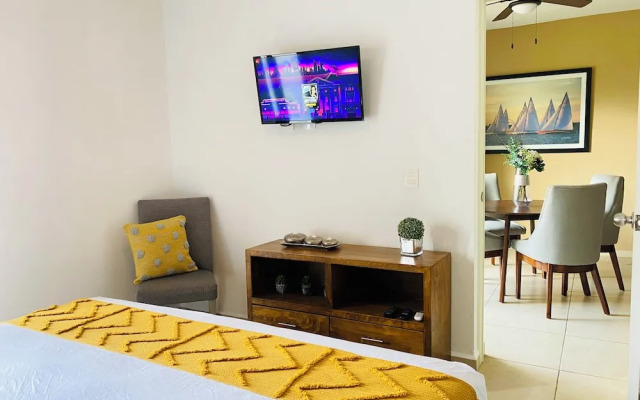 Bambu Residencial with Pool Near Beach