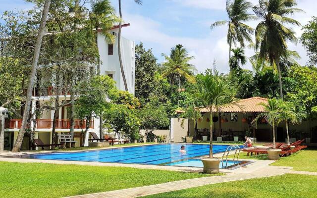 Sanmira Renaissance Hotel