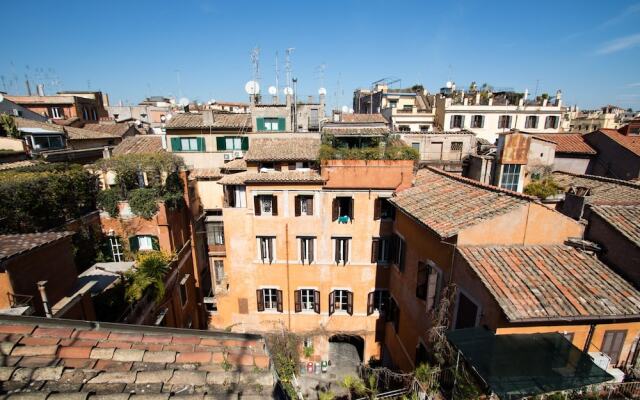 Spagnoli Roof Terrace Navona Sq