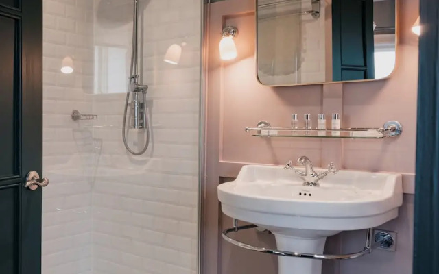 The Fisherman's Haunt