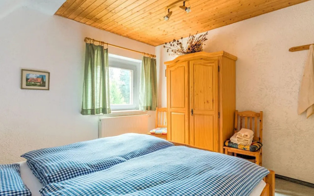 Apartment in Bad Tabarz in the Forest