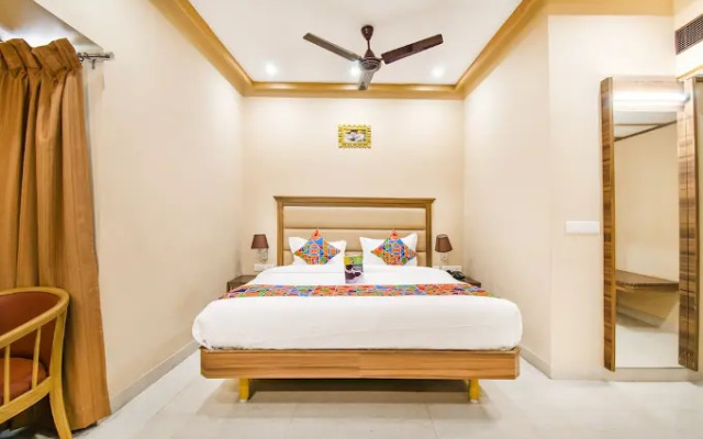 FabHotel Bairav Grand Aarapalayam