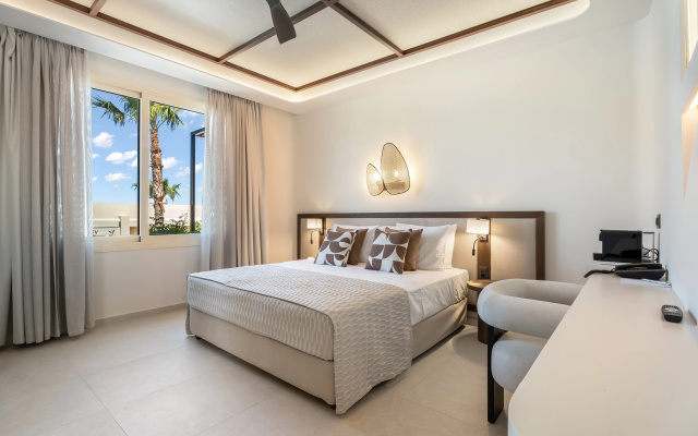 Kouros Palace Active Lifestyle Hotel