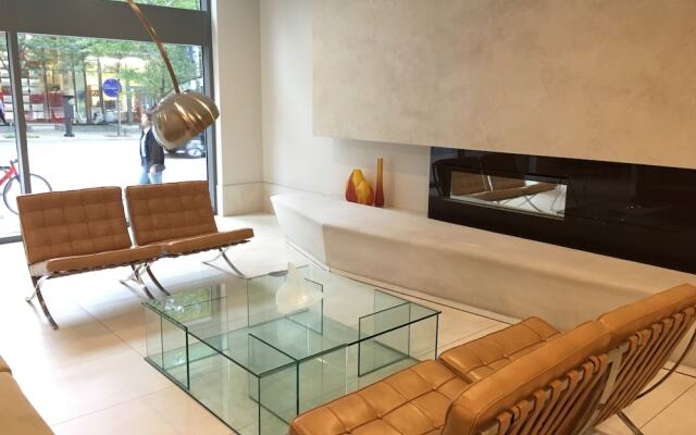 Altitude Suites Bay Street by Teristo Group