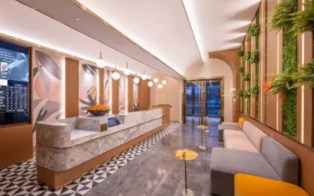Orange Hotel (Beijing Capital University of Economics and Trade)